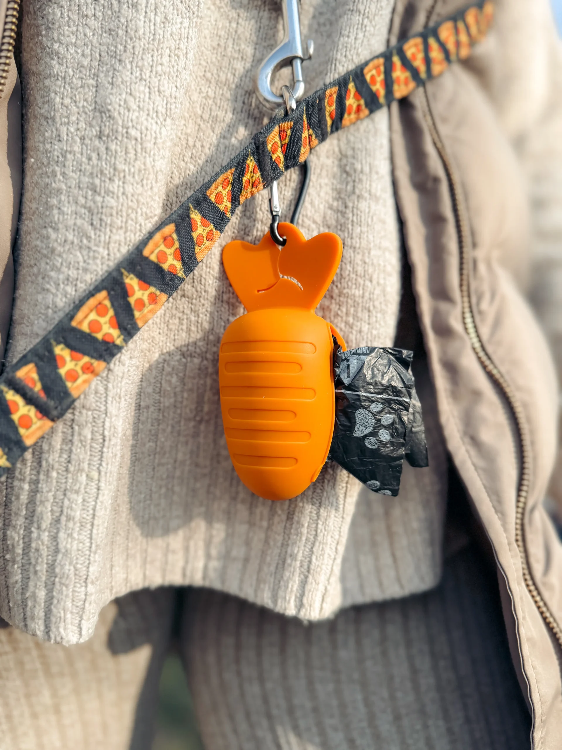 Happy Carrot Kotbeutelspender Orange